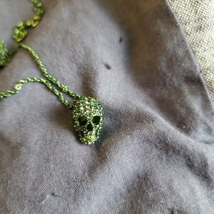 Vera Wang Green skull necklace NWT